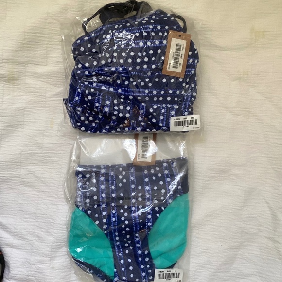 NWT! 2pc Title Nine Métis activewear Tankini, blue dot, 36D top, SM bottom - Picture 5 of 7